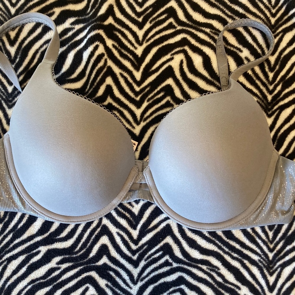 Victoria's Secret Sleek Gray Bra